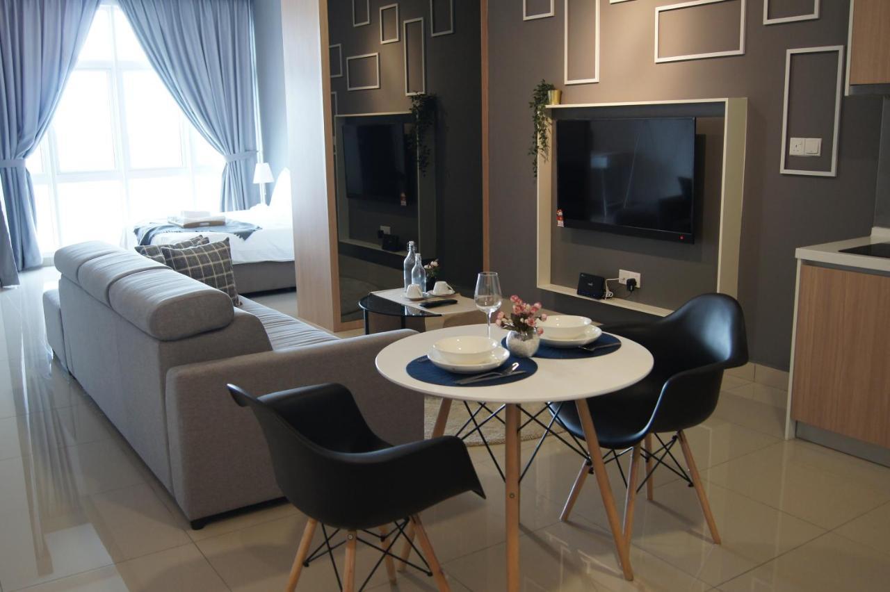 Twin Galaxy Suites By Iconic Bliss Johor Bahru Exterior photo