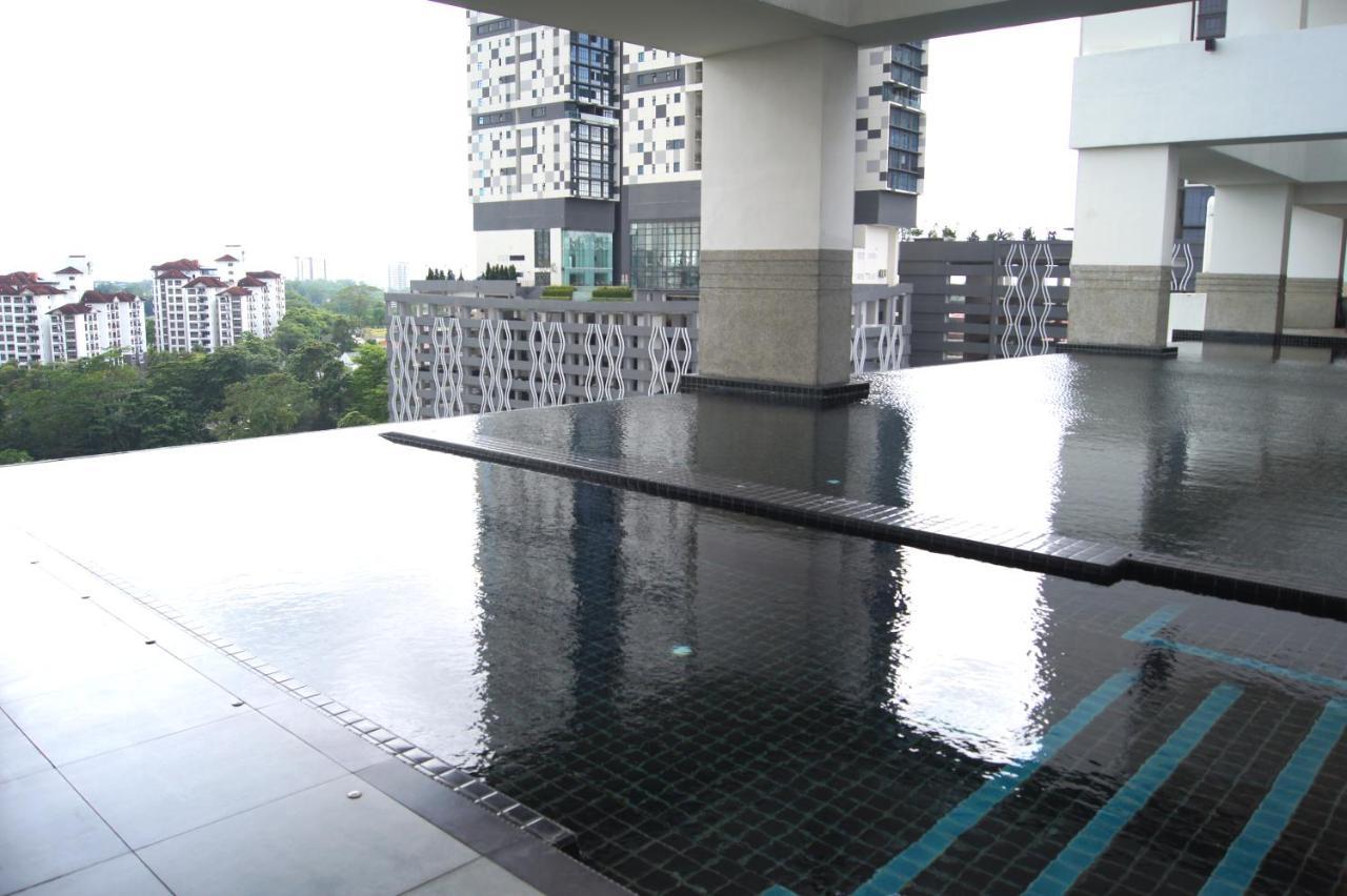 Twin Galaxy Suites By Iconic Bliss Johor Bahru Exterior photo