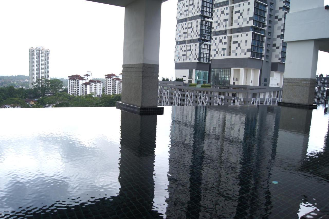 Twin Galaxy Suites By Iconic Bliss Johor Bahru Exterior photo