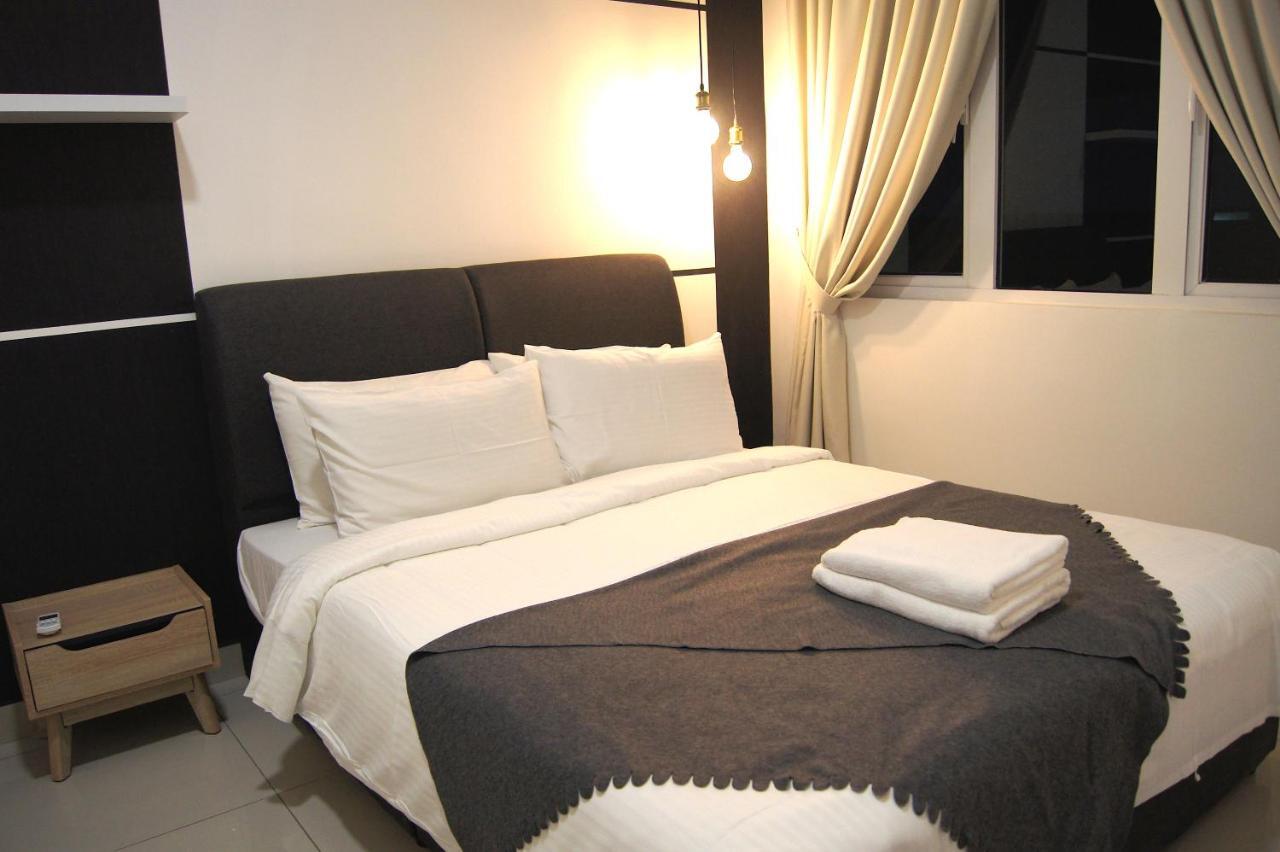 Twin Galaxy Suites By Iconic Bliss Johor Bahru Exterior photo